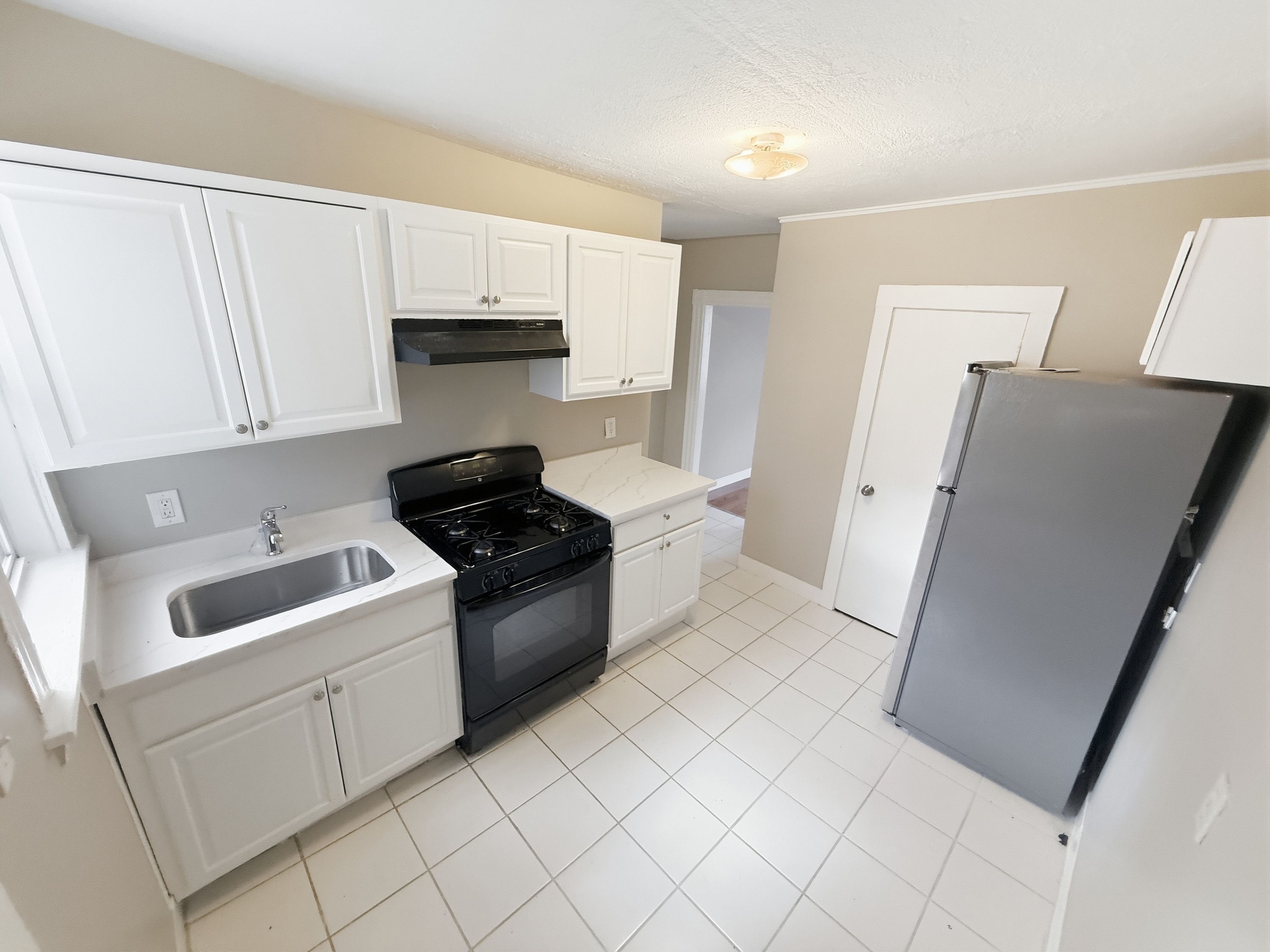 23 Hilton Street, Unit 1