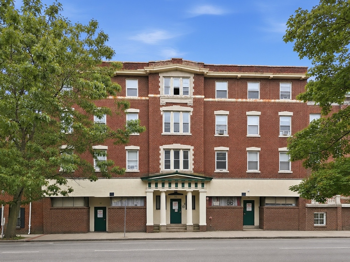 32 Lawrence Street